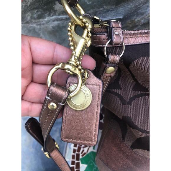 COACH SIGNATURE STRIPE CONVERTIBLE SHOULDER BAG BROWN #13674 (500 - Picture 2 of 9